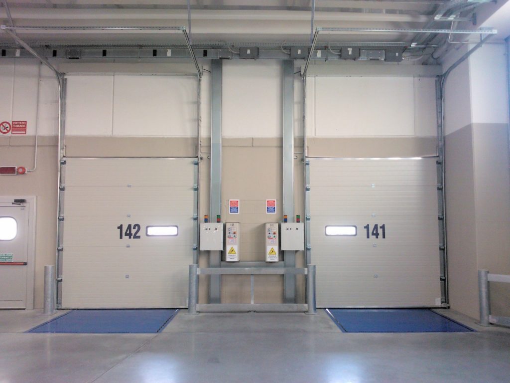 sectional-doors-esselunga